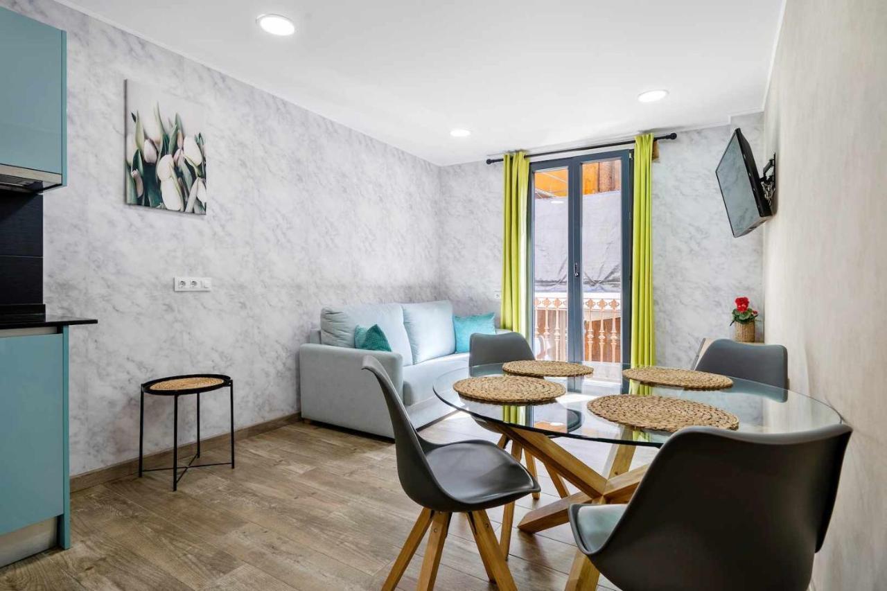 Apartments Lilia Реус Экстерьер фото